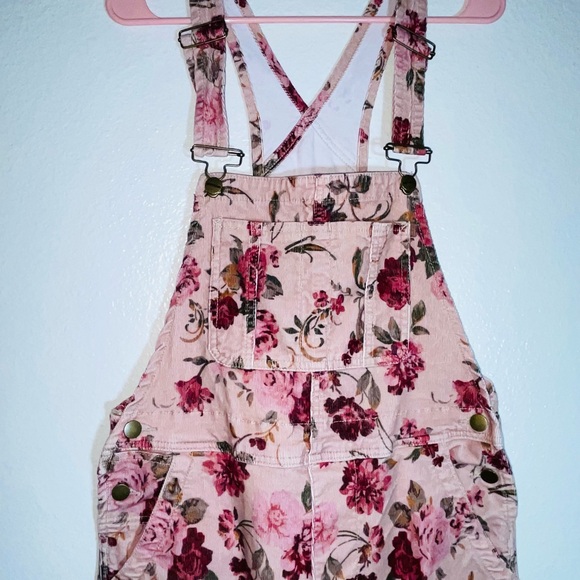 Driftwood Pink Floral Overalls - Picture 2 of 8